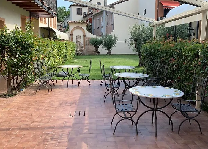 Hotel Princess Art 4*