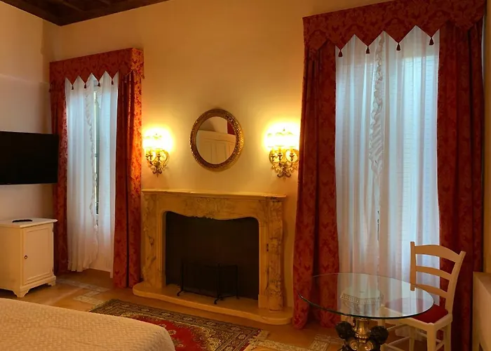 Hotell Princess Art 4*