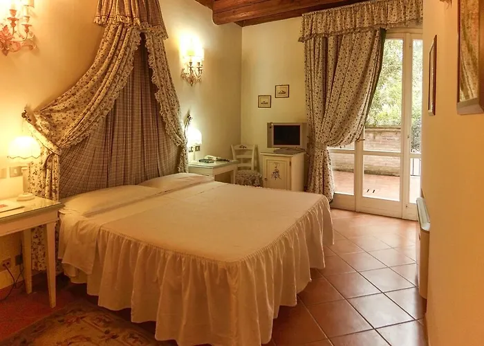 Hotell Princess Art 4*